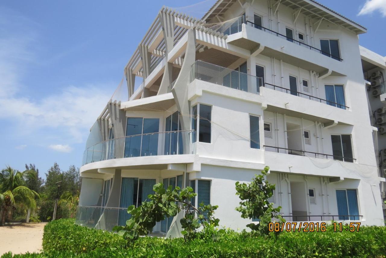 Luxury Penthouse, Nilaveli Apartman Trincomalee Kültér fotó